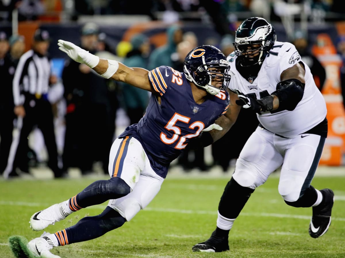 Chicago Bears offensive tackle Jason Peters (71) during an NFL