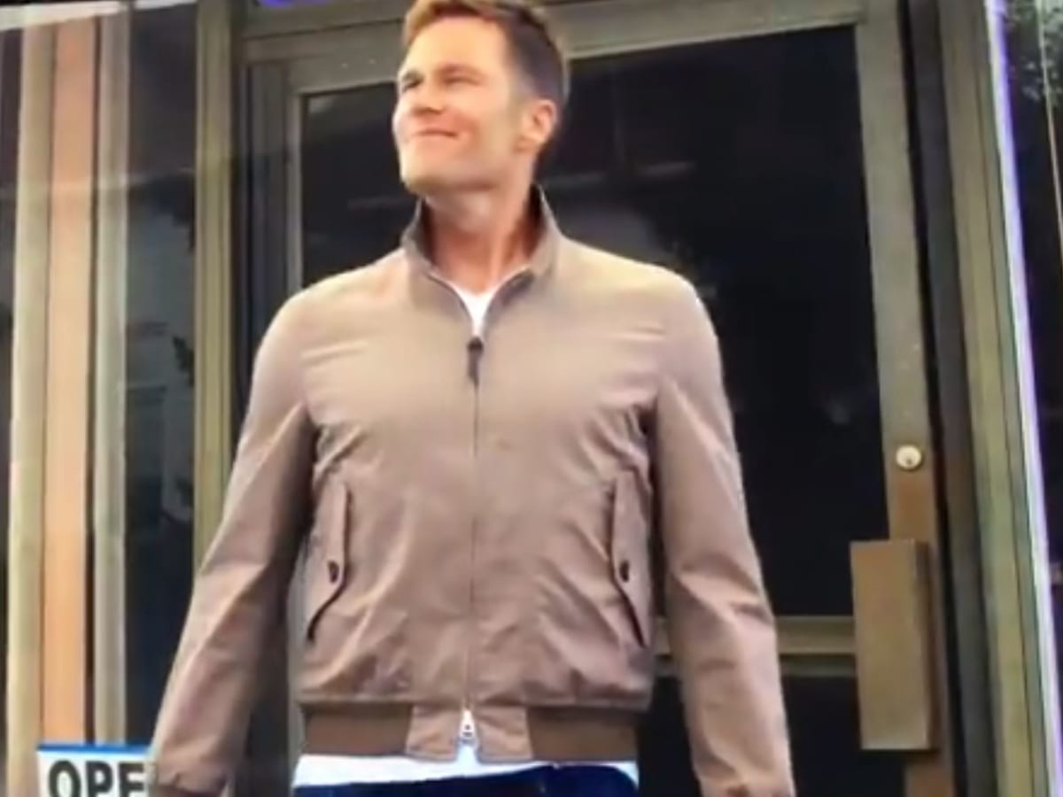 Tom Brady Denies Netflix Cameo Is a Dig at Robert Kraft - InsideHook