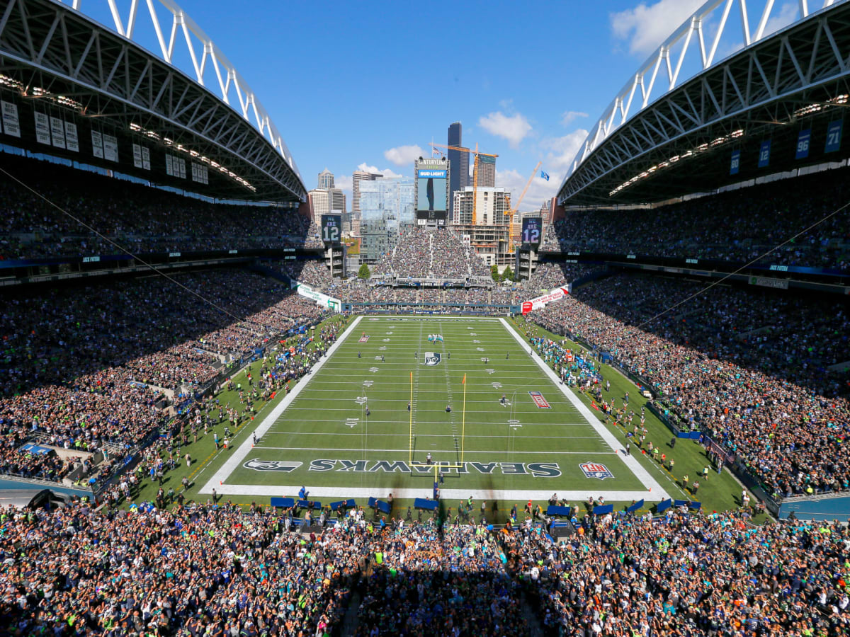 Falcons vs. Seahawks: Drone delays game in fourth quarter of Week 3