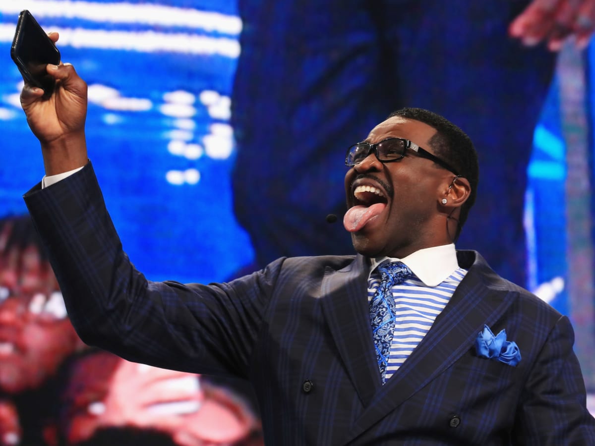 Videos: Pro Football Hall of Famer Michael Irvin Joins ESPN's