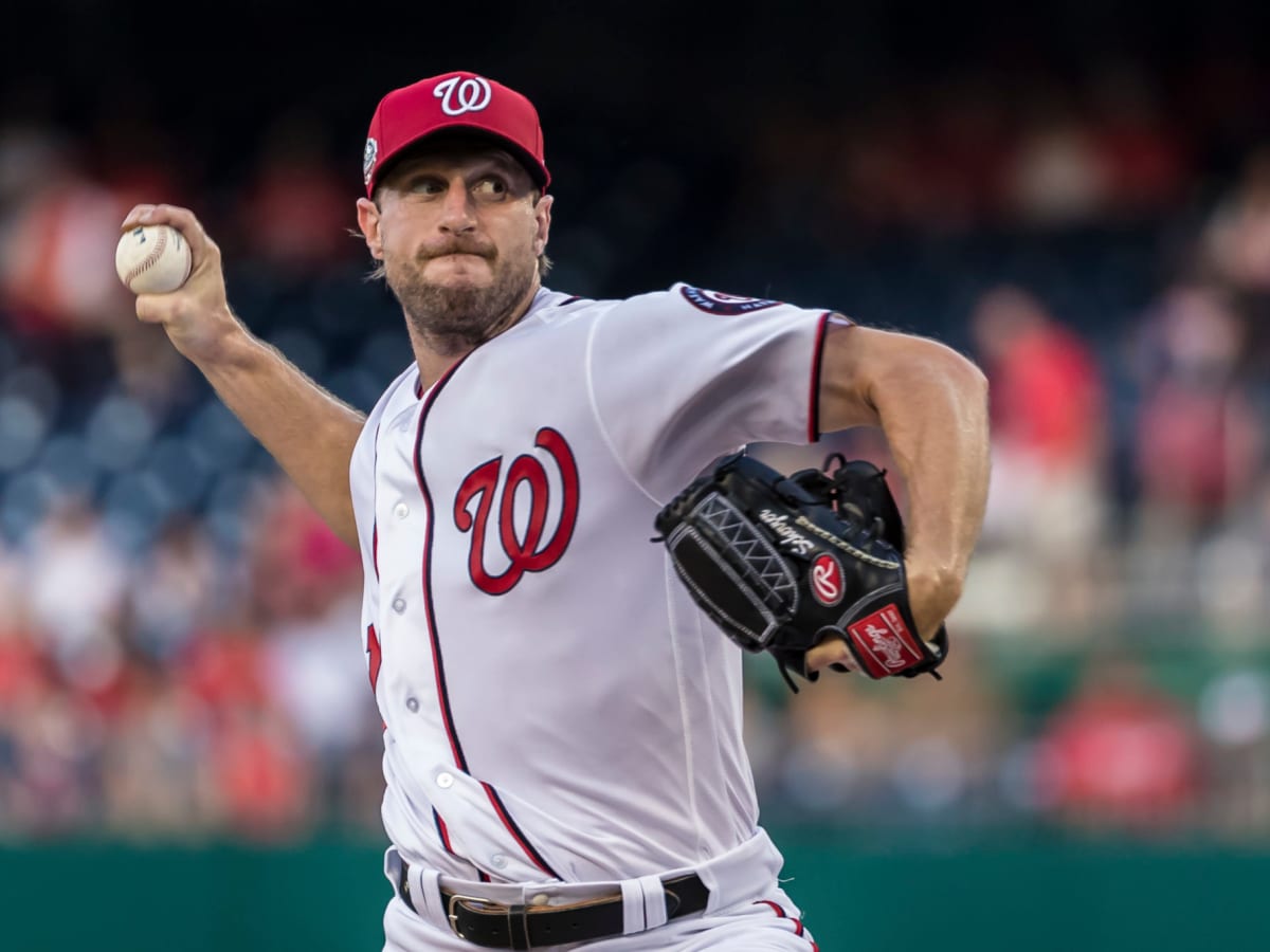 Video: Nationals' Max Scherzer Works Out During Georgetown Graduation  Ceremony, News, Scores, Highlights, Stats, and Rumors