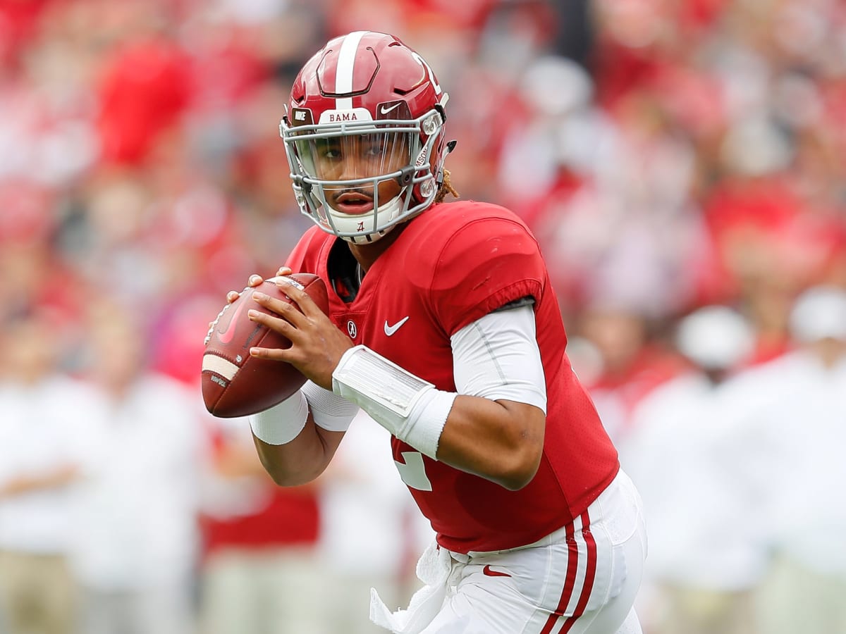 How a brotherly bond helps Jalen Hurts on and off the field -  TideIllustrated
