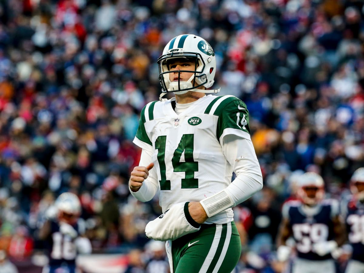 Calls Are Growing For Jets To Trade For Cowboys Quarterback - The Spun:  What's Trending In The Sports World Today