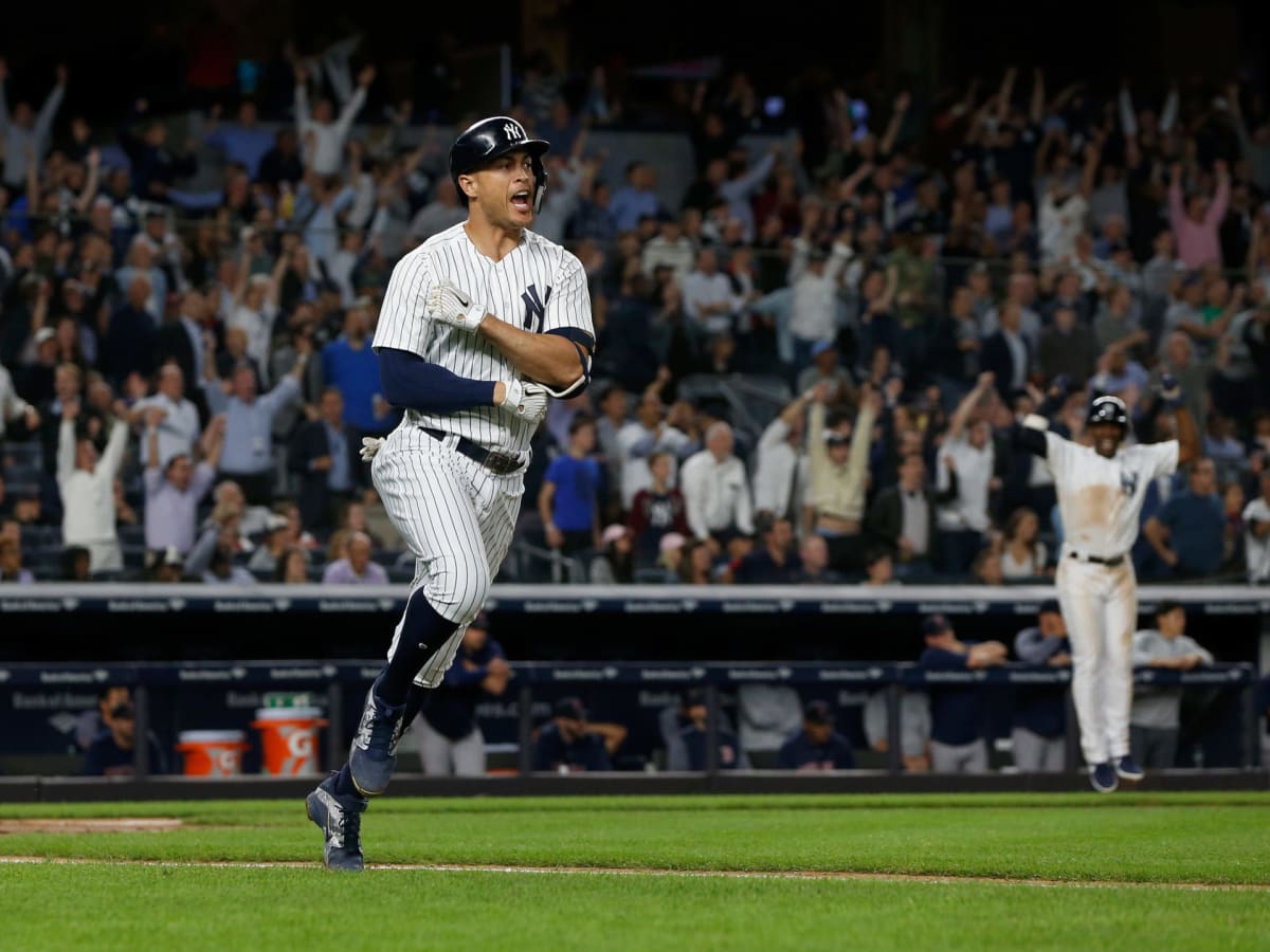 Yankees Make Broadcasting Decision MLB World Reacts