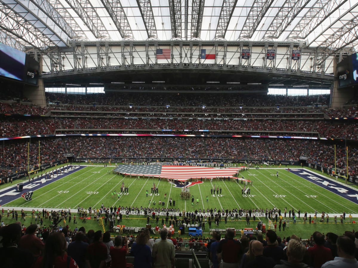 NRG Stadium crowd shortly before kickoff vs Jets : r/Texans