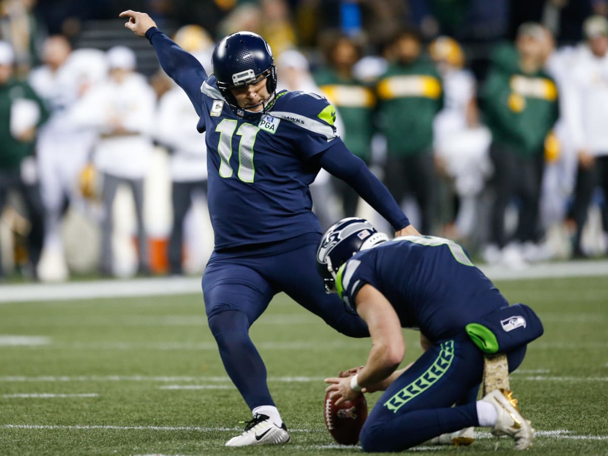 Kicker Sebastian Janikowski retires after 19 seasons in NFL