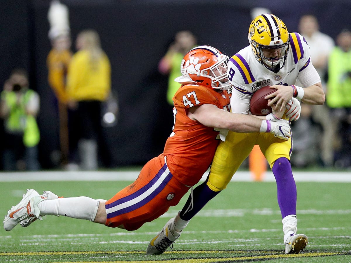 LSU Football - Joe Burrow still rocking with the Tigers