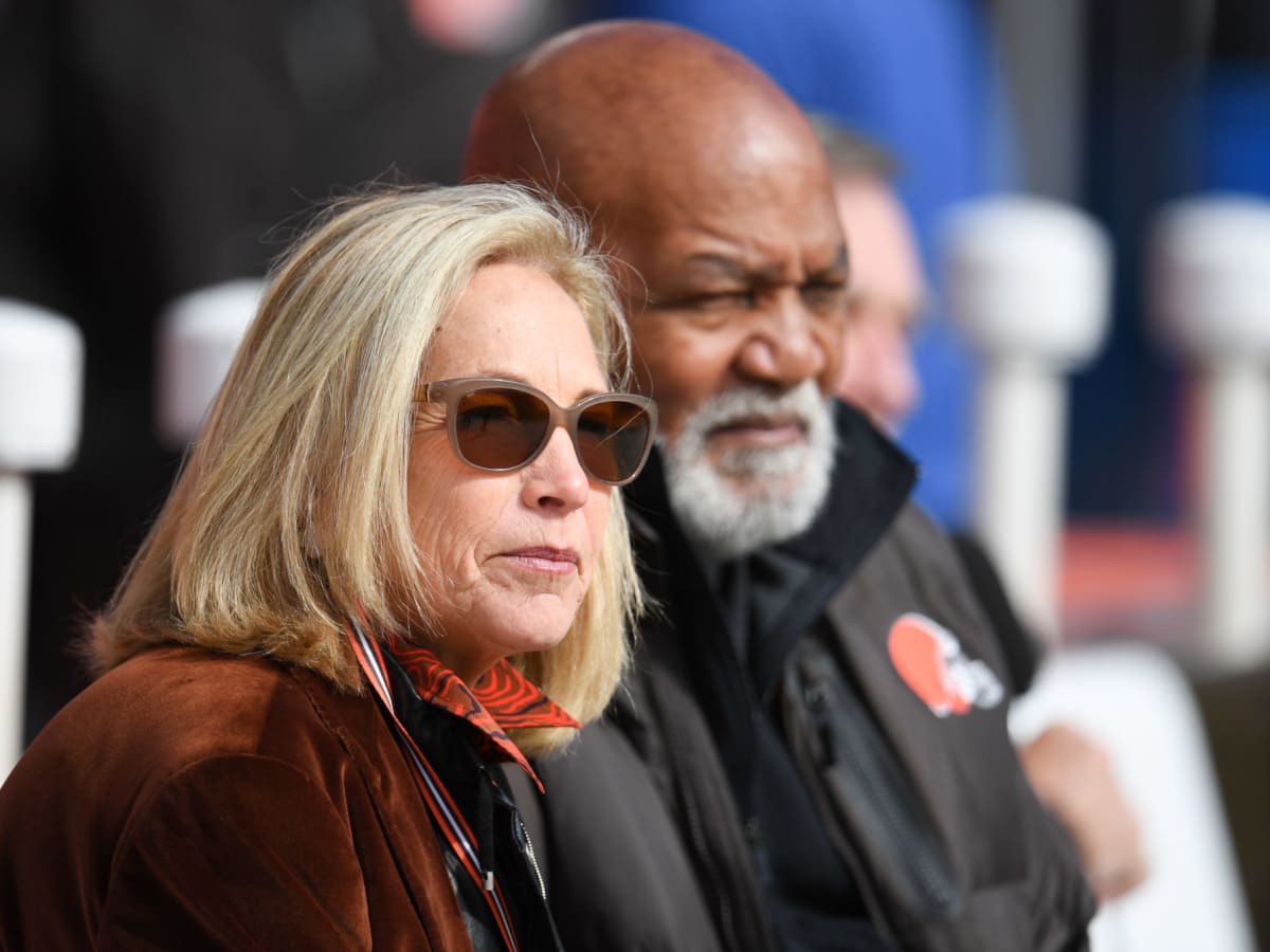 Daily Dawg Tags: Cleveland Browns owner Dee Haslam makes statement