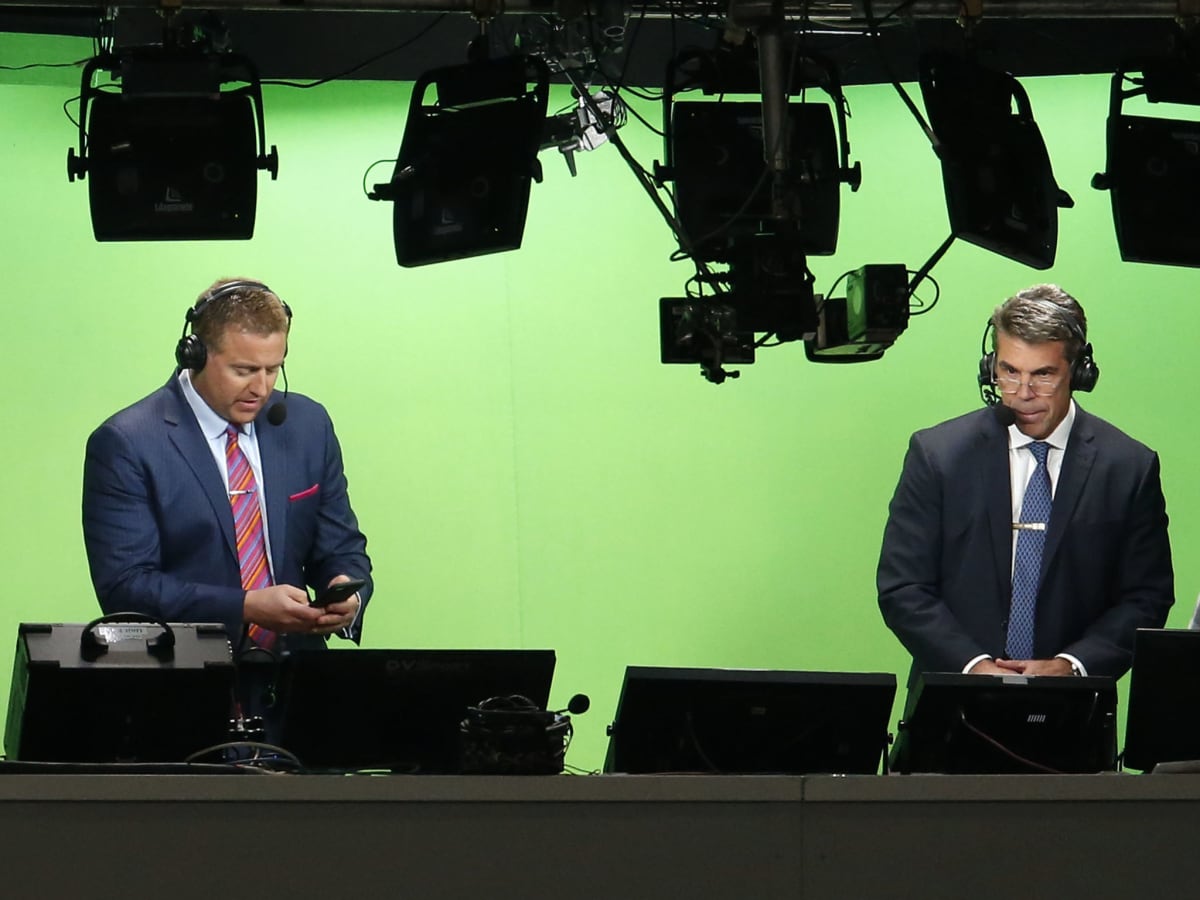 Al Michaels, Kirk Herbstreit to call 's Thursday Night Football - The  Washington Post