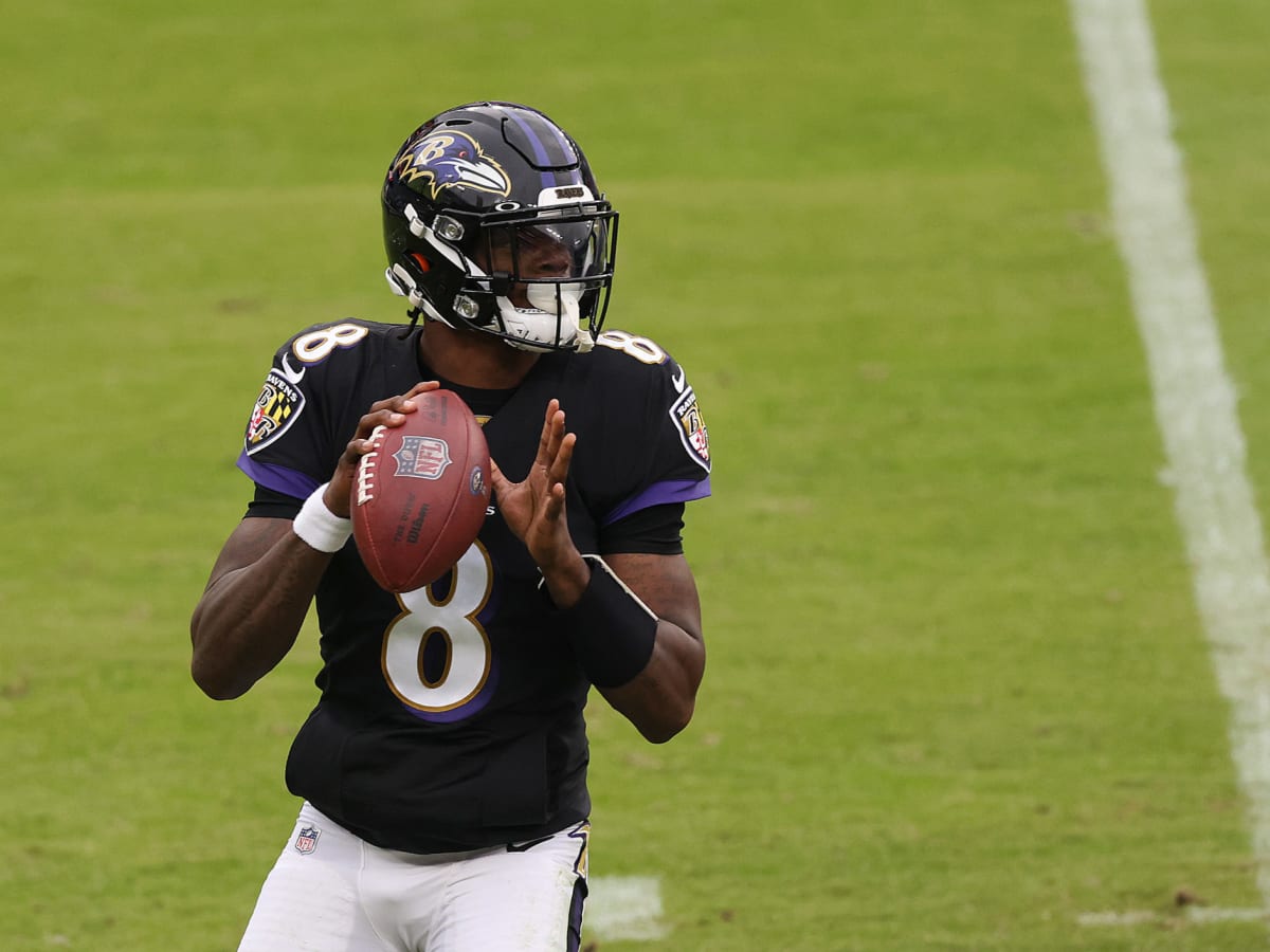 WATCH: Ravens QB Lamar Jackson escapes Bills LB Von Miller for wild  completion to WR Devin Duvernay