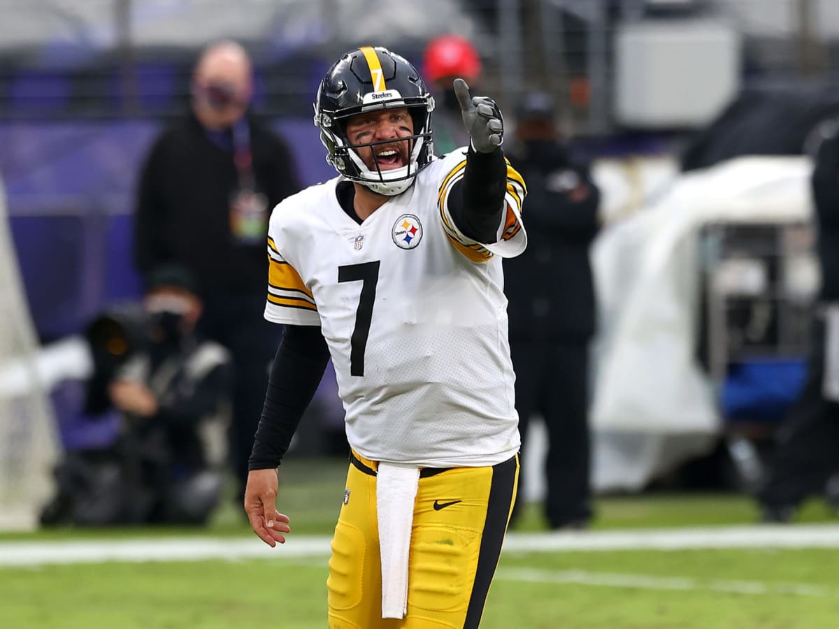 Steelers' undefeated run is over as Washington rallies to wild win