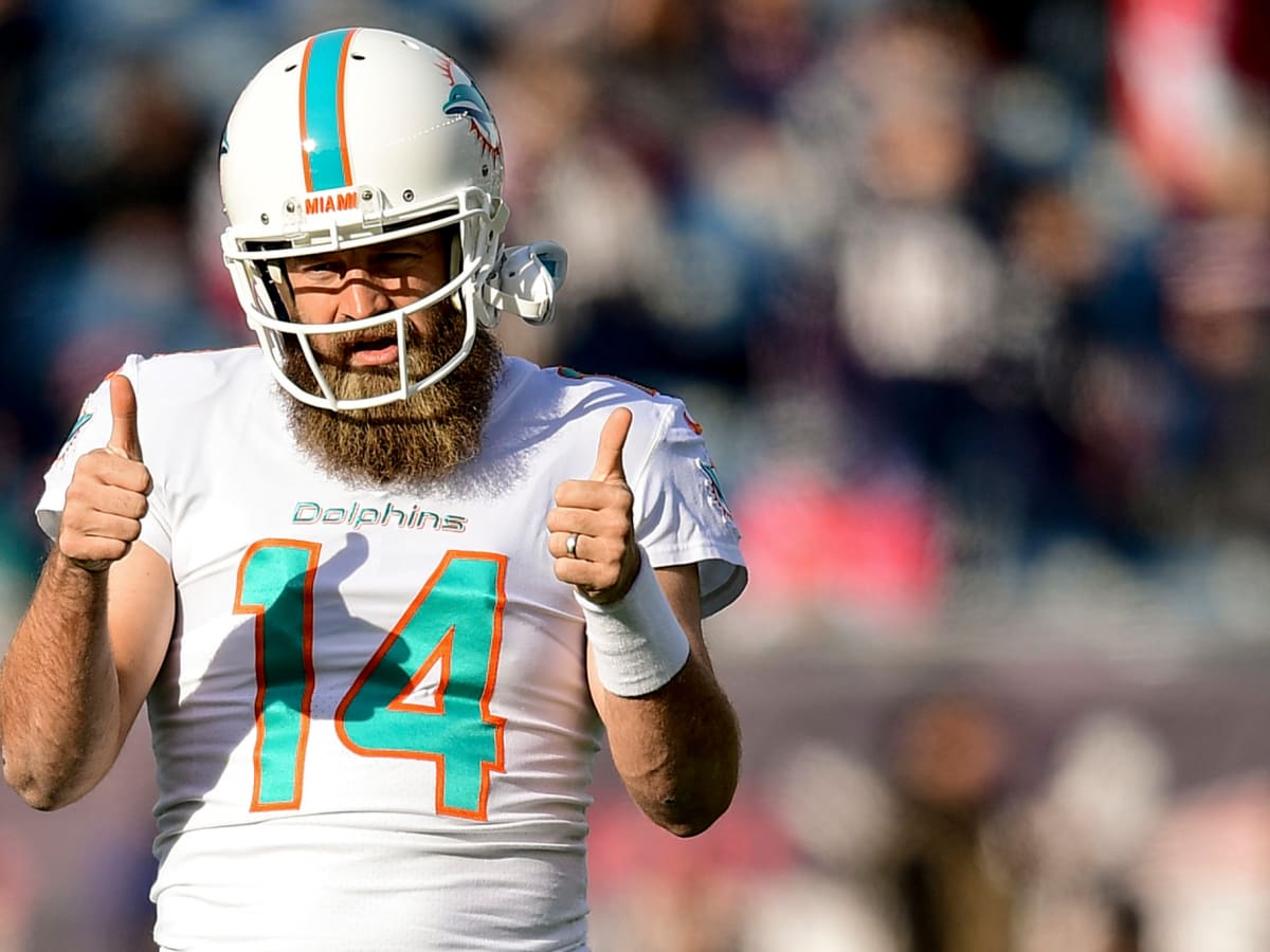 Ryan Fitzpatrick: Quarterback to sign for Washington