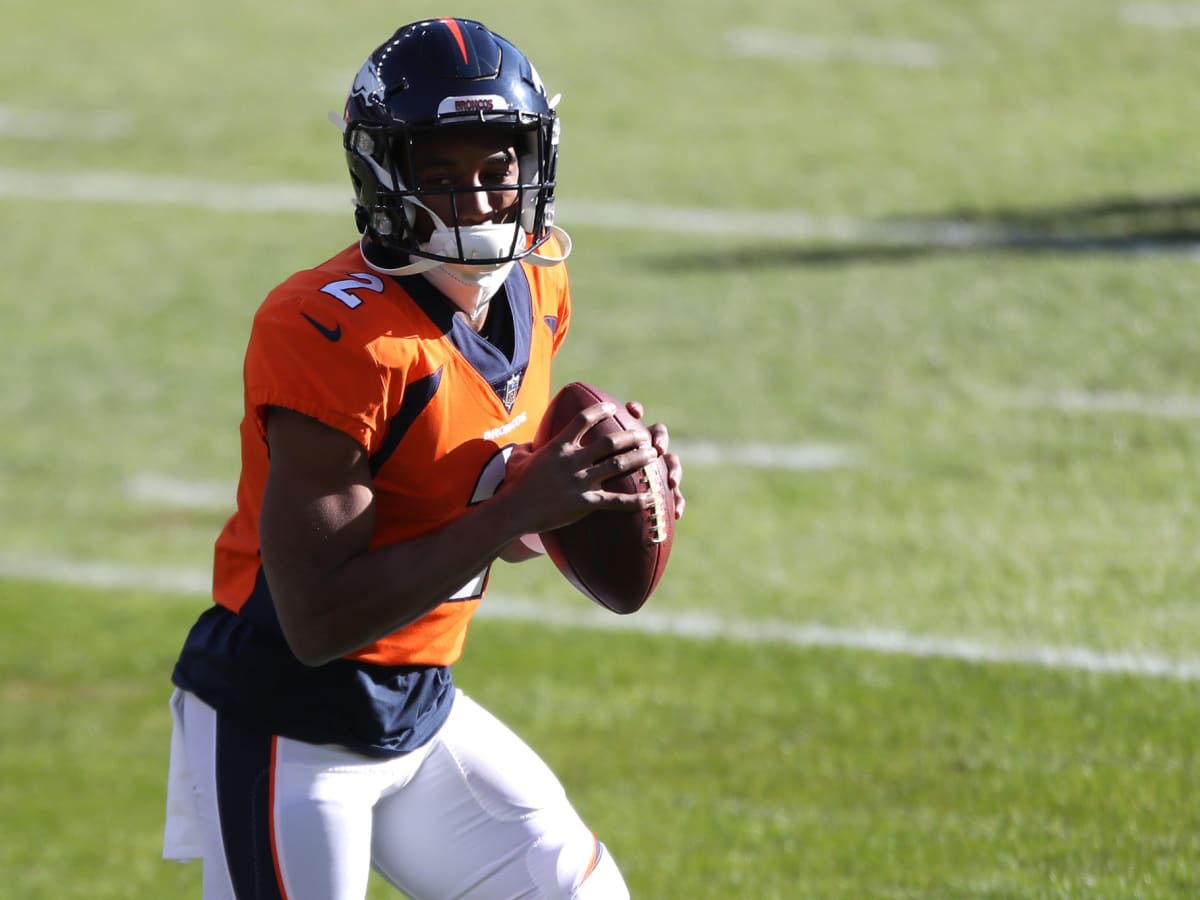 Broncos expected to start wide receiver Hinton as QB vs. Saints