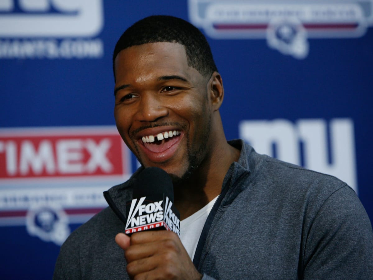 NFL Sunday' surprises Michael Strahan by ruthlessly mocking his