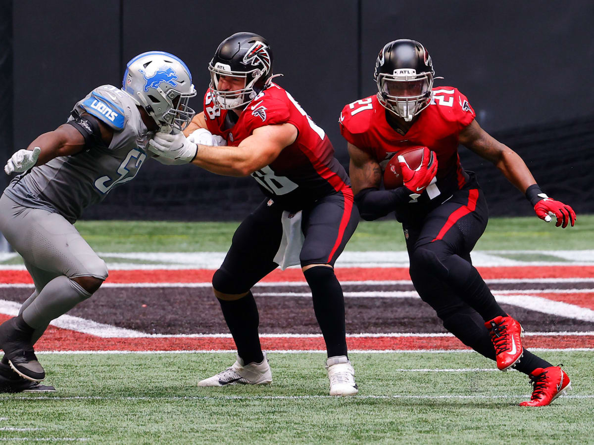 Video reveals Matt Ryan repeatedly told Todd Gurley not to score before  catastrophic TD