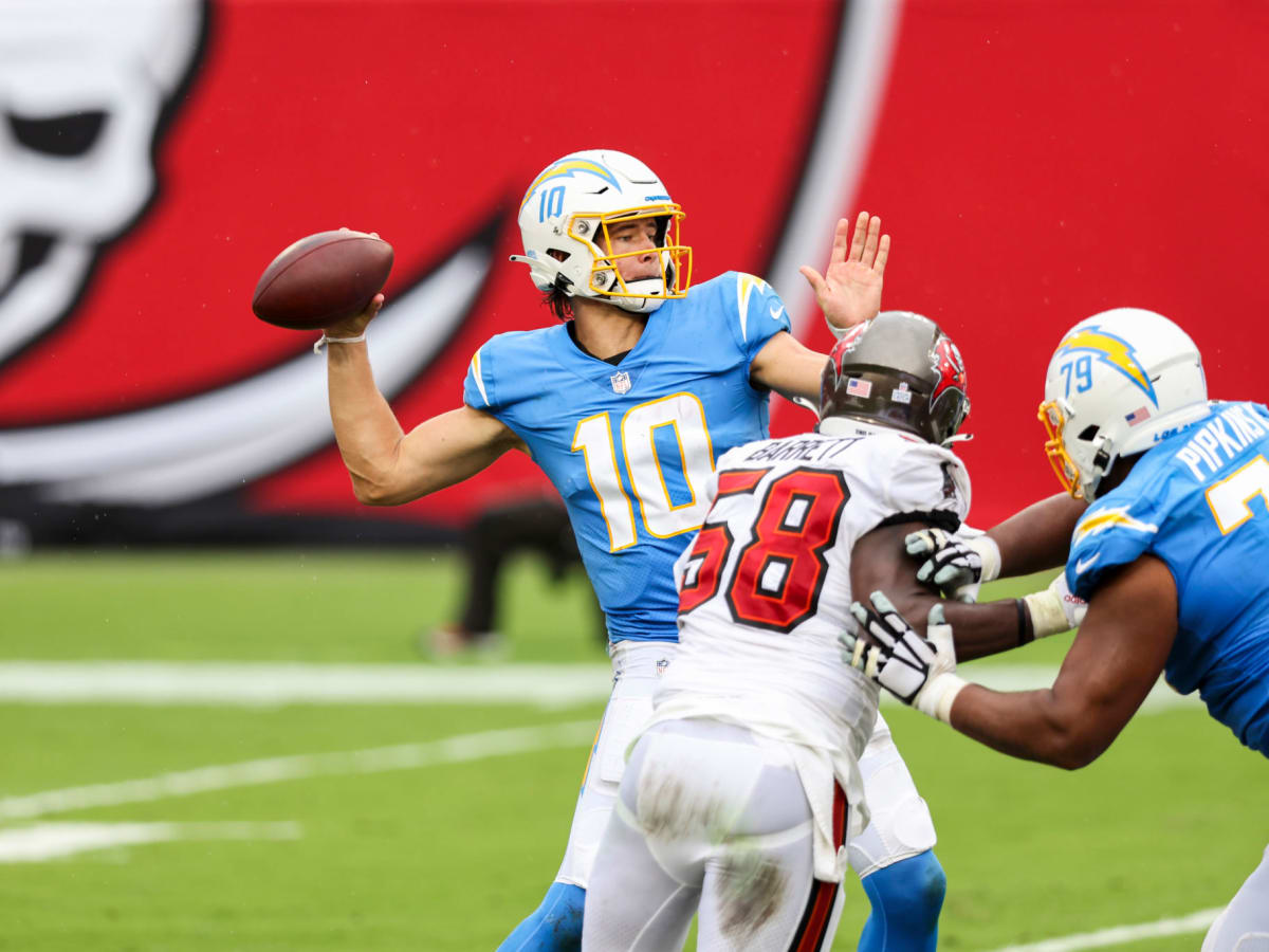 Chargers QB Justin Herbert tabbed as AP Offensive Rookie of the Year