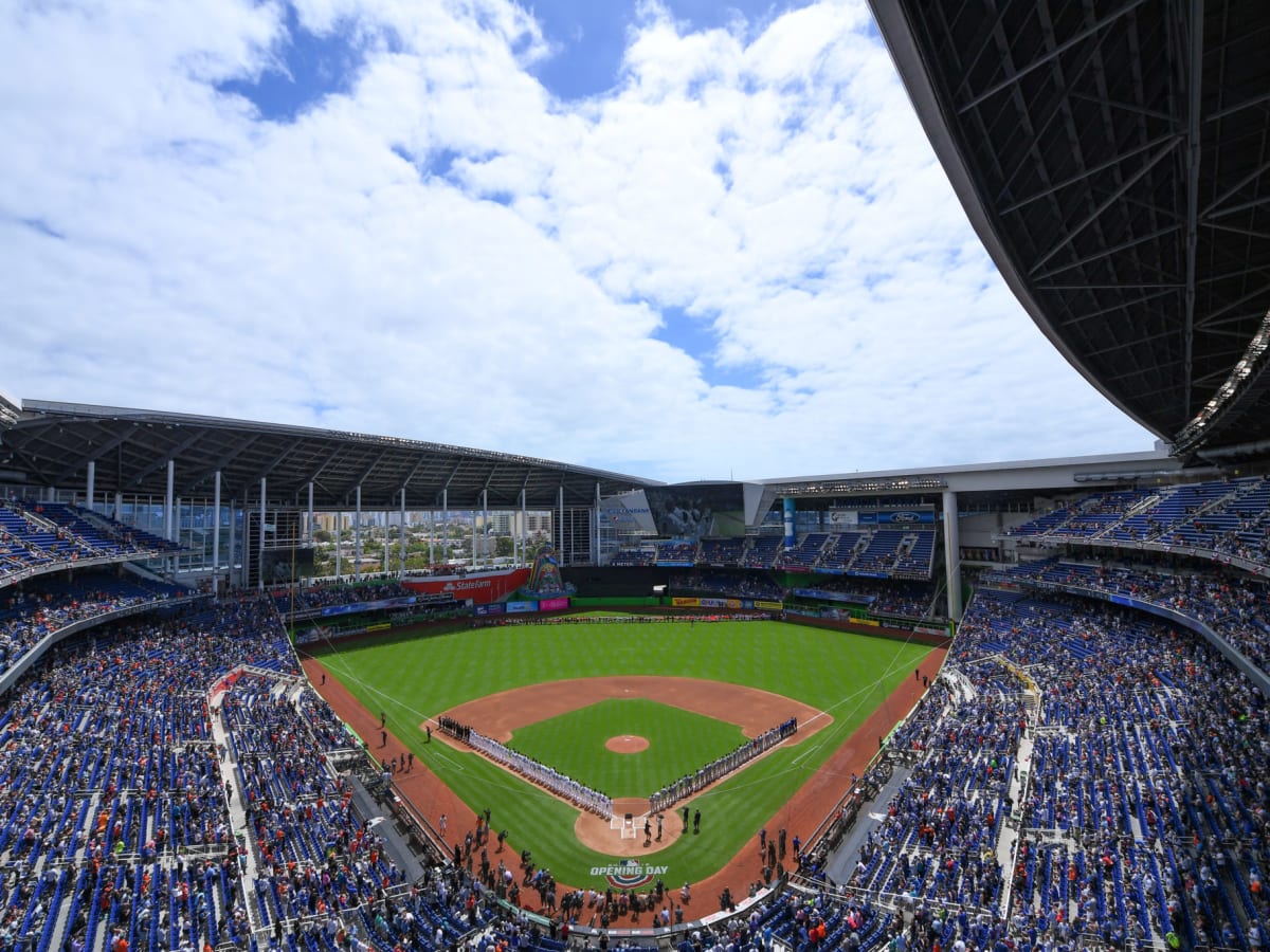 Miami Marlins: Marlins Park could be due for a name change