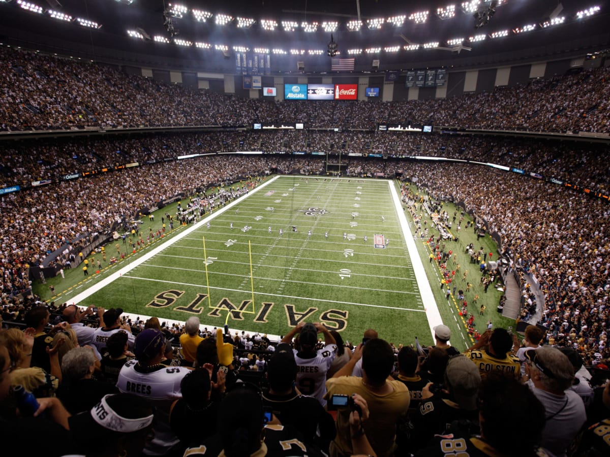 Superdome fire: 1 injured in New Orleans roof fire