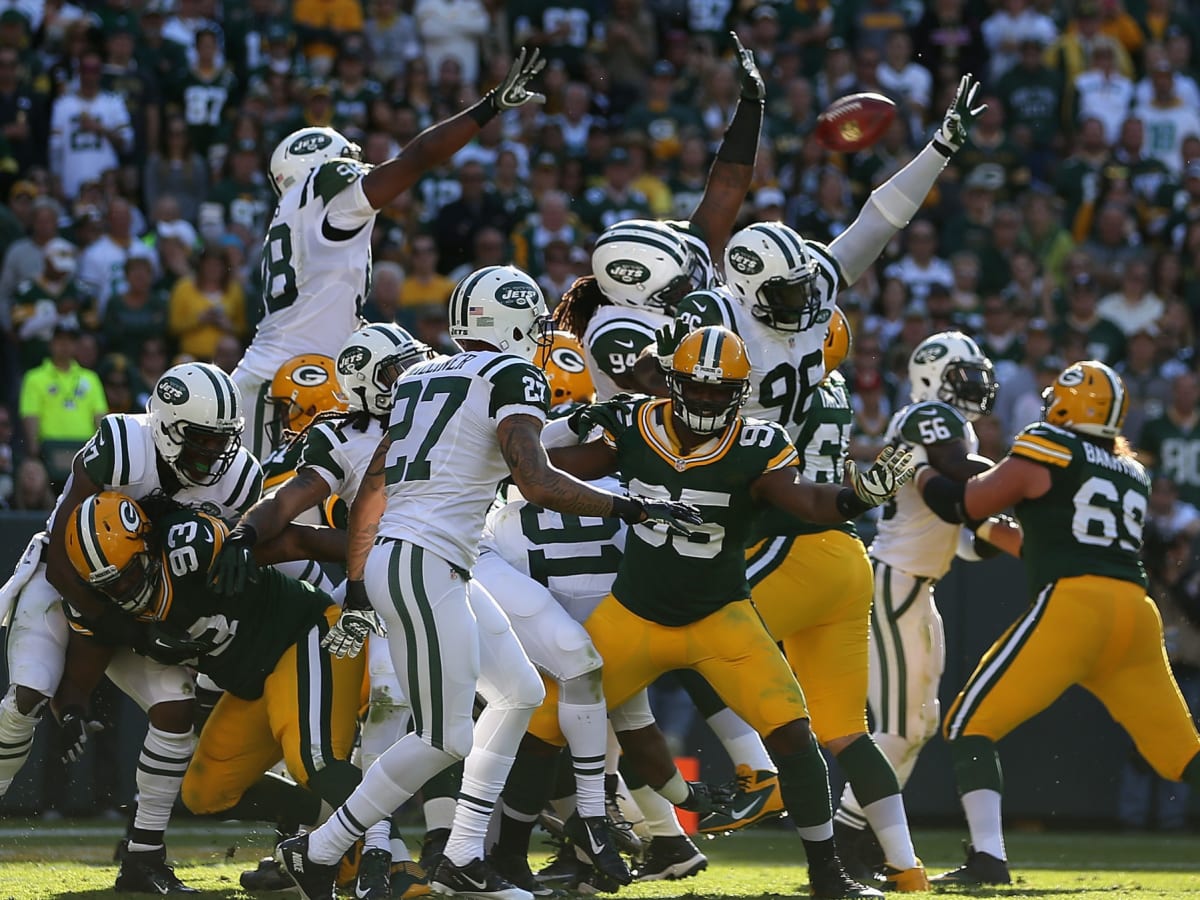 Groin injury sidelines Packers DT Kenny Clark for Lions game