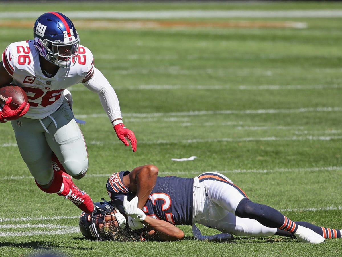 Giants' Saquon Barkley's right knee seems solid on driving range