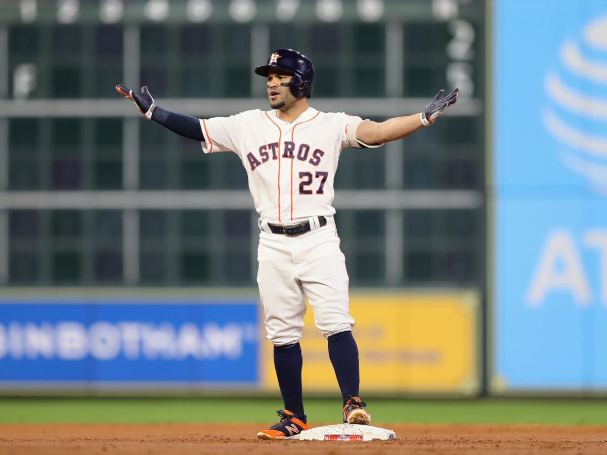 Jose Altuve slugs way into MLB history as Houston Astros down Texas Rangers  8-4 - ABC13 Houston