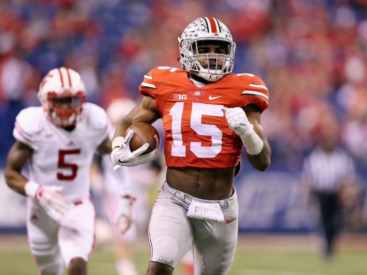 Look: Ezekiel Elliott Hints At Different Jersey Number - The Spun: What's  Trending In The Sports World Today