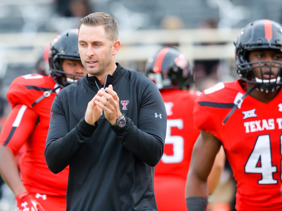 Texas Tech football: Kliff Kingsbury a leading candidate for Cardinals' job