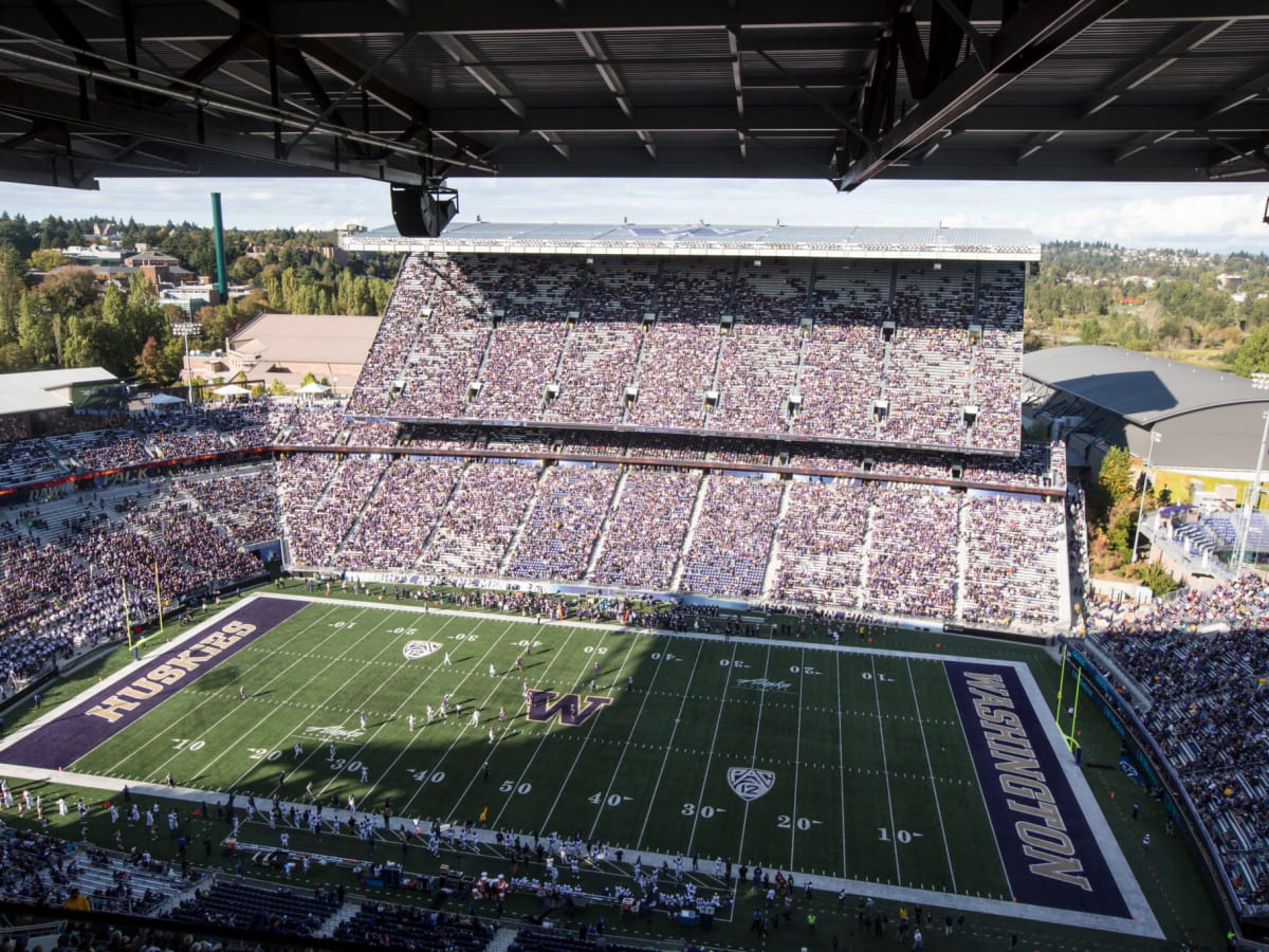 Washington Had Their New Team Name Leaked After Drone Flying Above Stadium  Catches New Logo Inside Stadium - Daily Snark