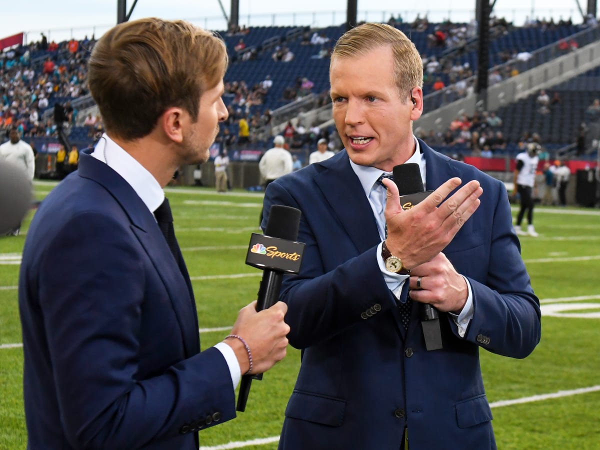 Chris Simms EATS IT Walking Off The Back Of The Set