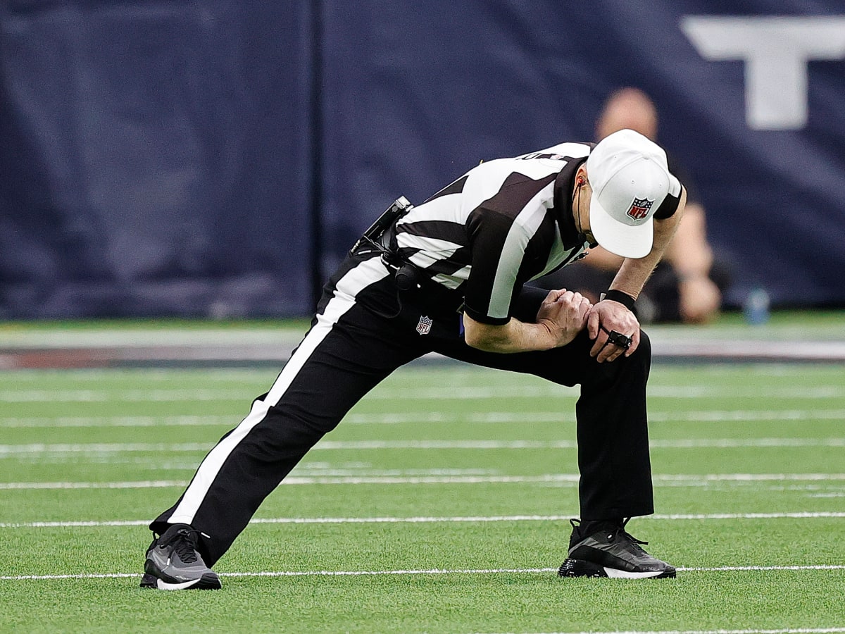 NFL referees under fire after controversial weekend, capped by