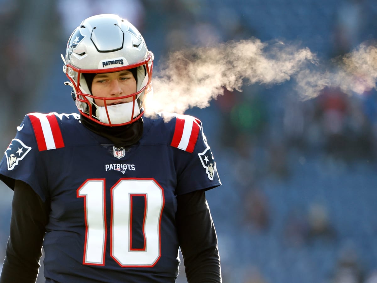 Patriots QB Mac Jones returns to practice after illness