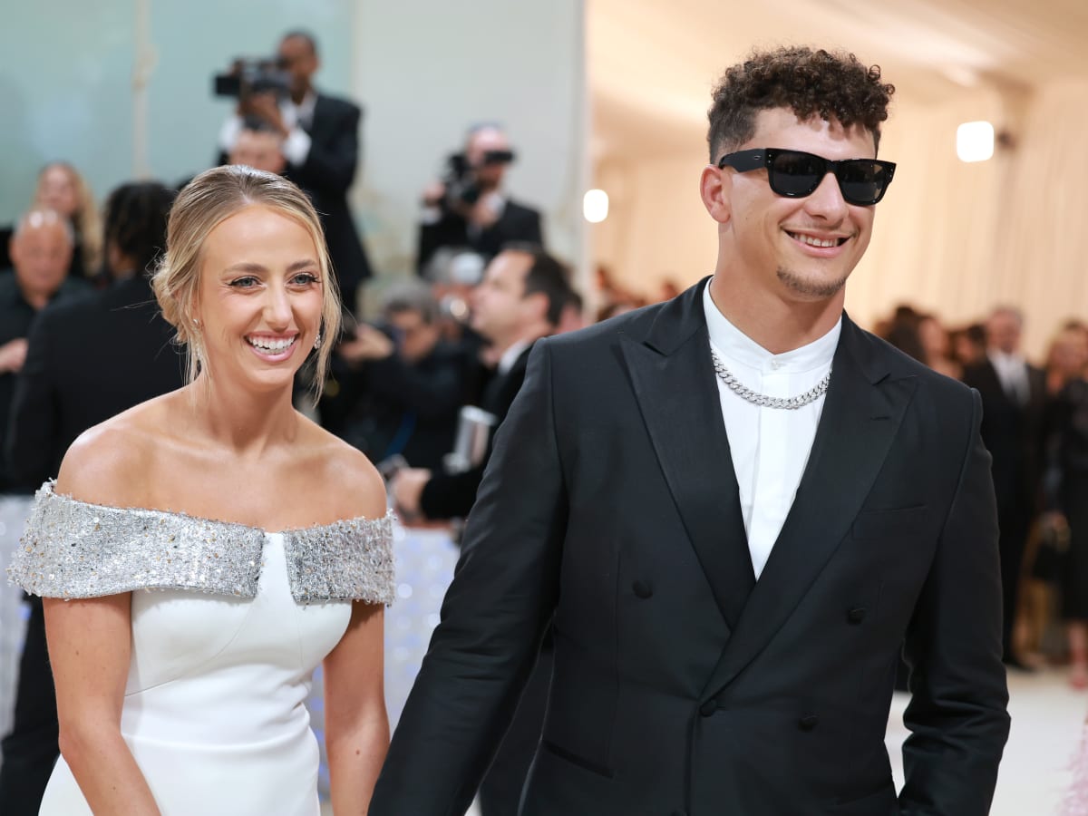 Look: Patrick Mahomes' Wife, Brittany, Shares Photo Of Wedding - The Spun:  What's Trending In The Sports World Today