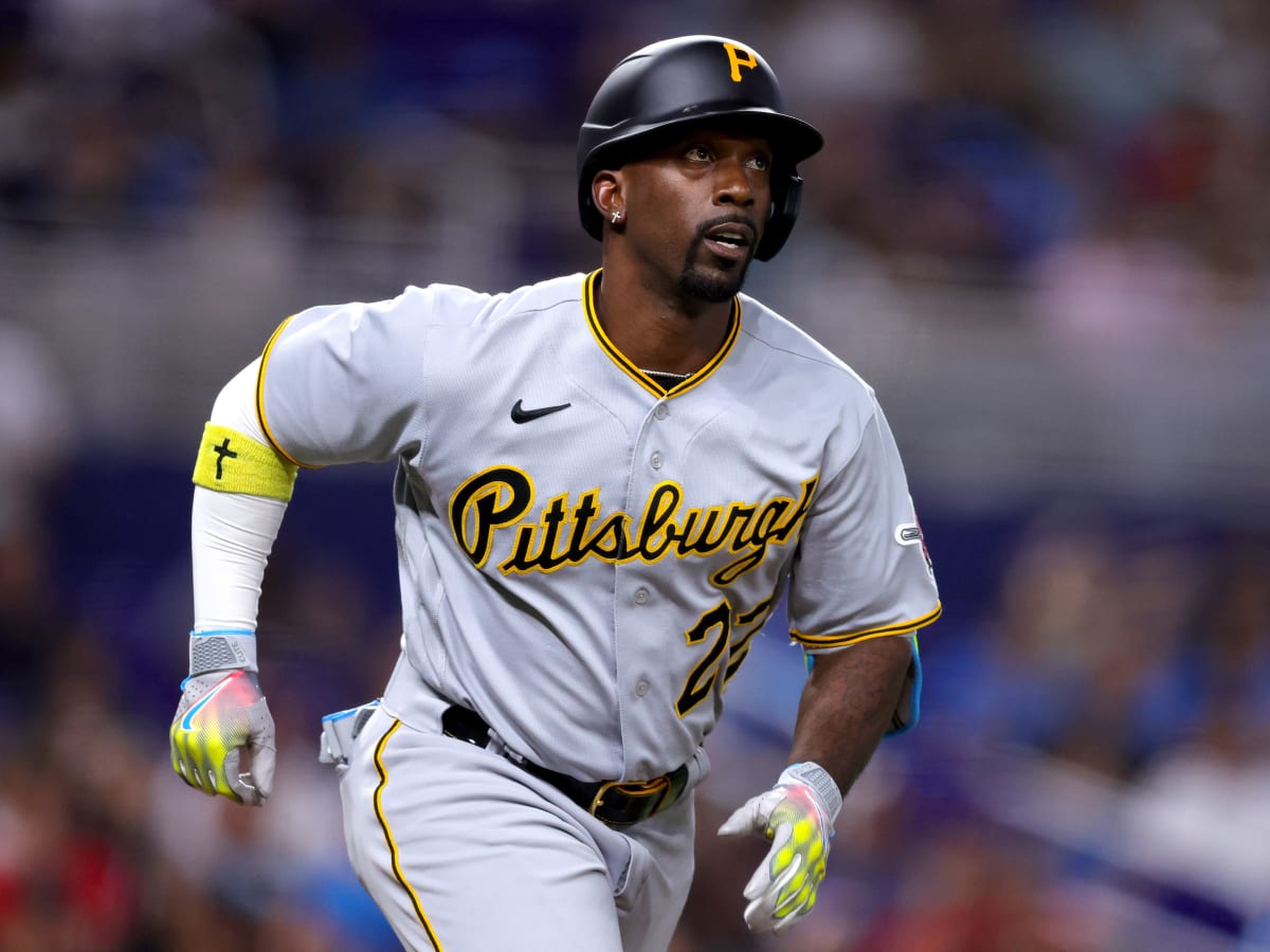 MLB Insider Says Pittsburgh Pirates Have Been Approached About Trading Andrew  McCutchen - Fastball