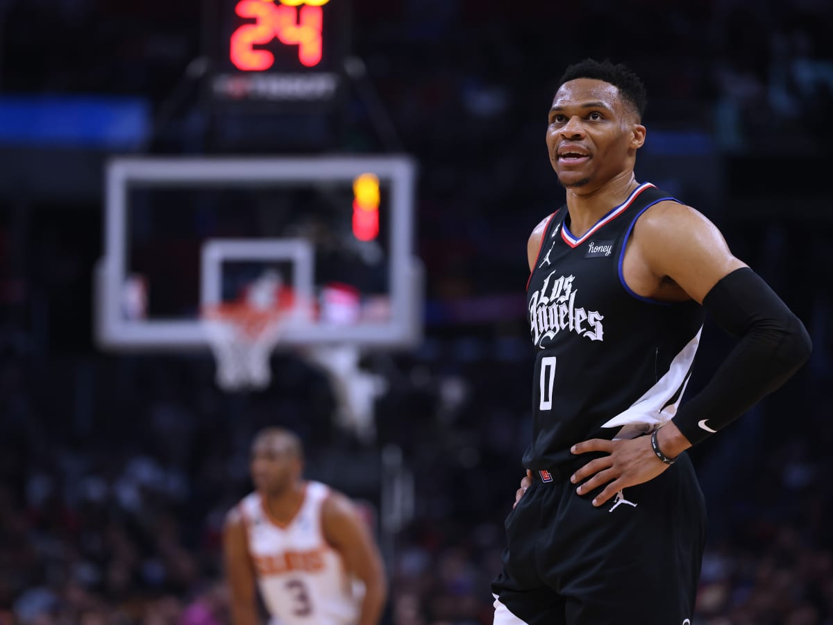 Russell Westbrook's New Contract Has NBA Fans Baffled