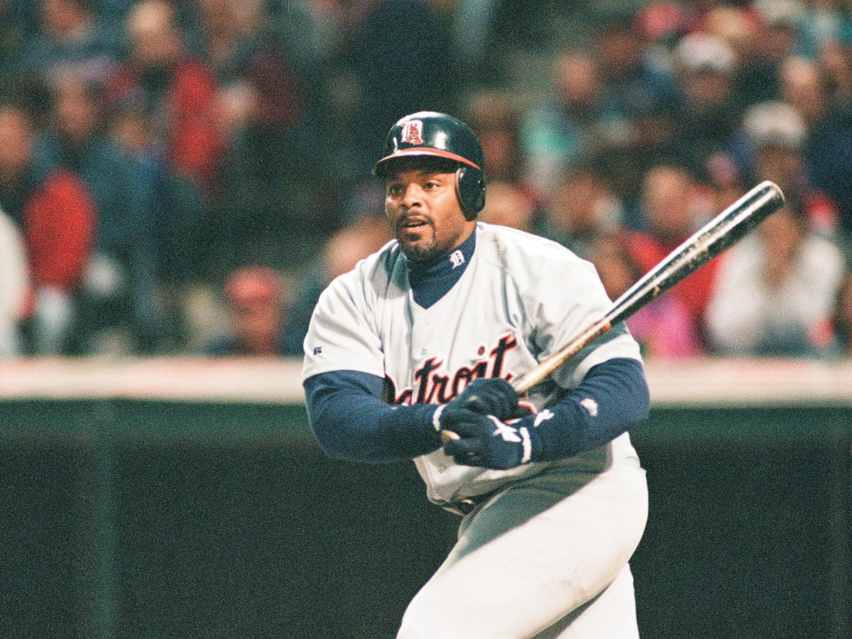 Cecil Fielder Honored On Sunday: MLB World Reacts - The Spun