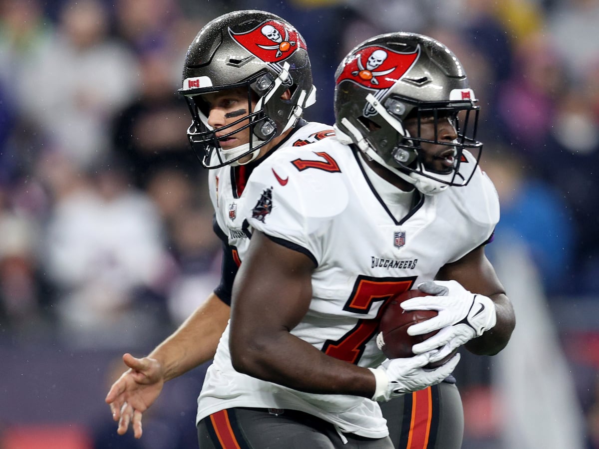 NFL world reacts to 'absolutely devastating' Buccaneers news