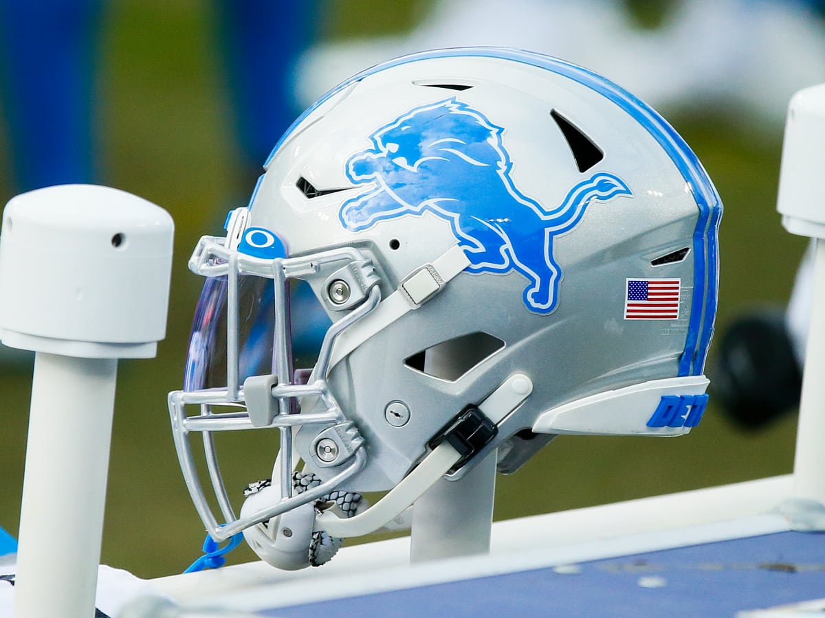 Lions pay homage to heritage logo with new alternate helmet 