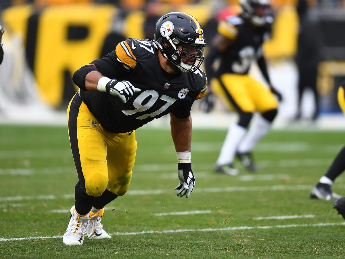 The Pittsburgh Steelers Tease Fans With A Tweet Possibly Hinting At A  Surprising Uniform Change