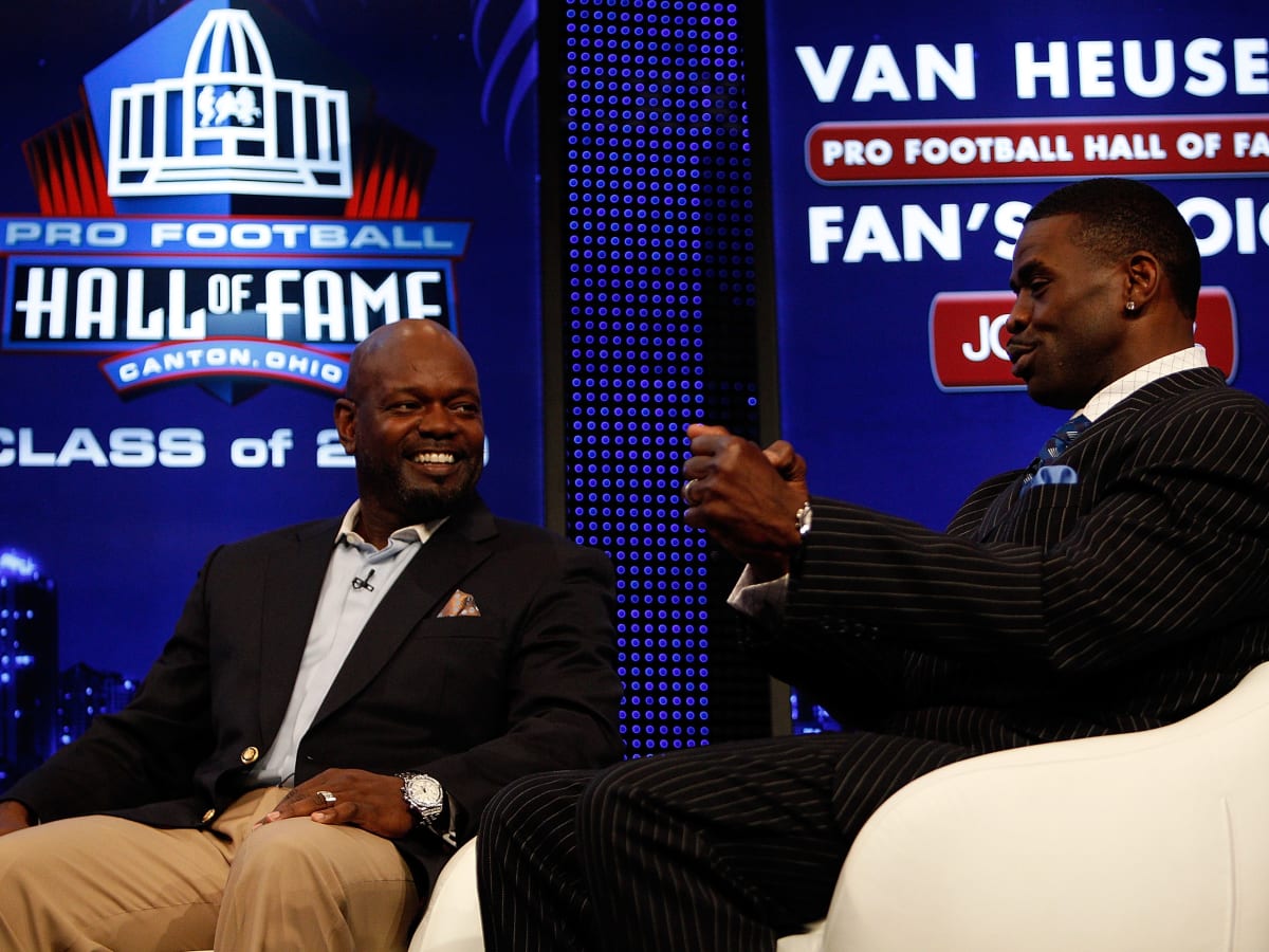 Michael Irvin remains suspended, won't take part in NFL Network draft  coverage