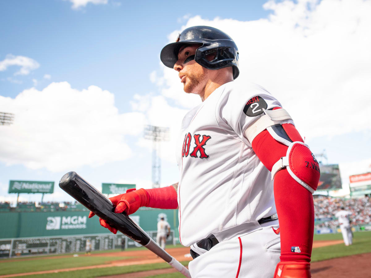 Christian Vazquez traded to Astros by Red Sox, has interview cut short