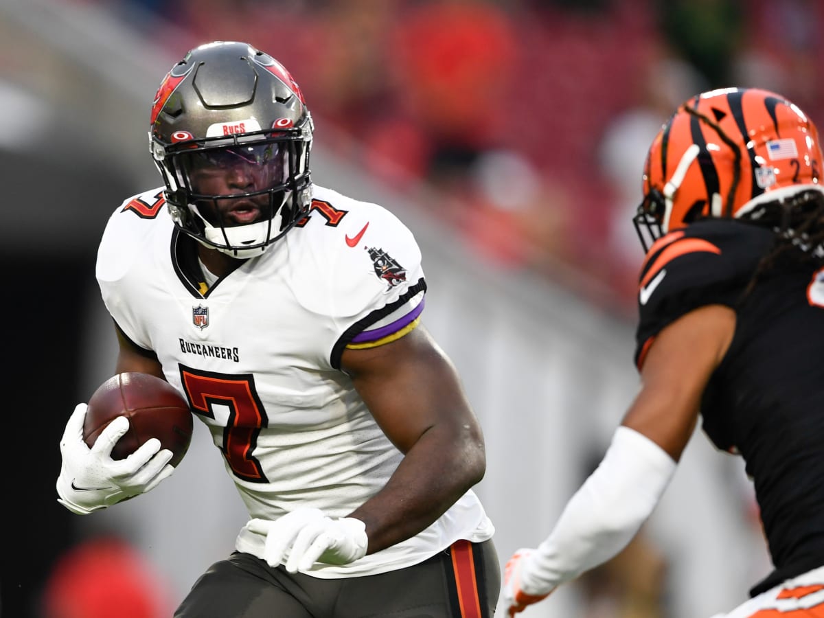 Leonard Fournette Tampa Bay Buccaneers run Super Bowl 2021 Images