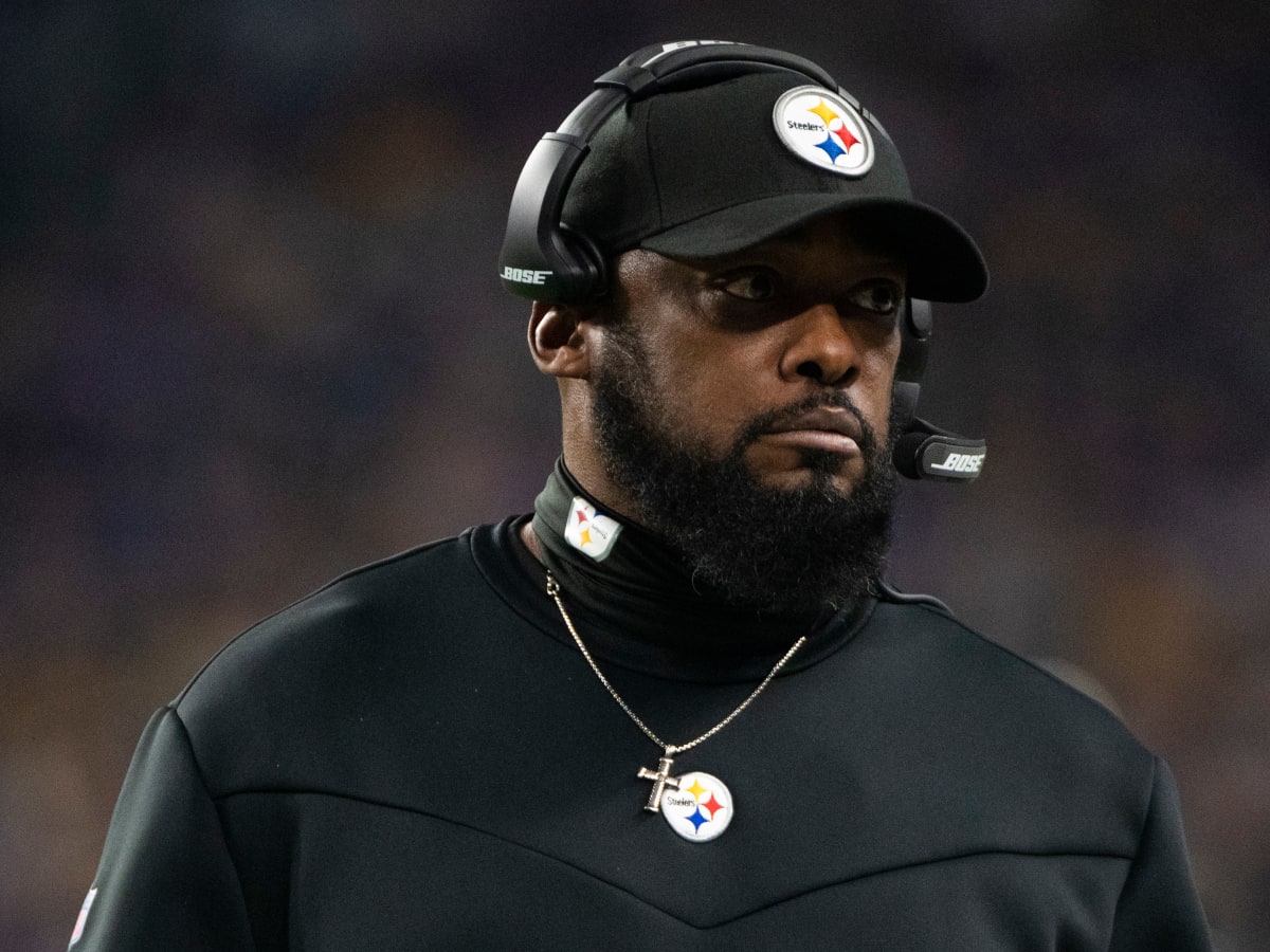 Head coach Mike Tomlin will name Steelers' starting quarterback