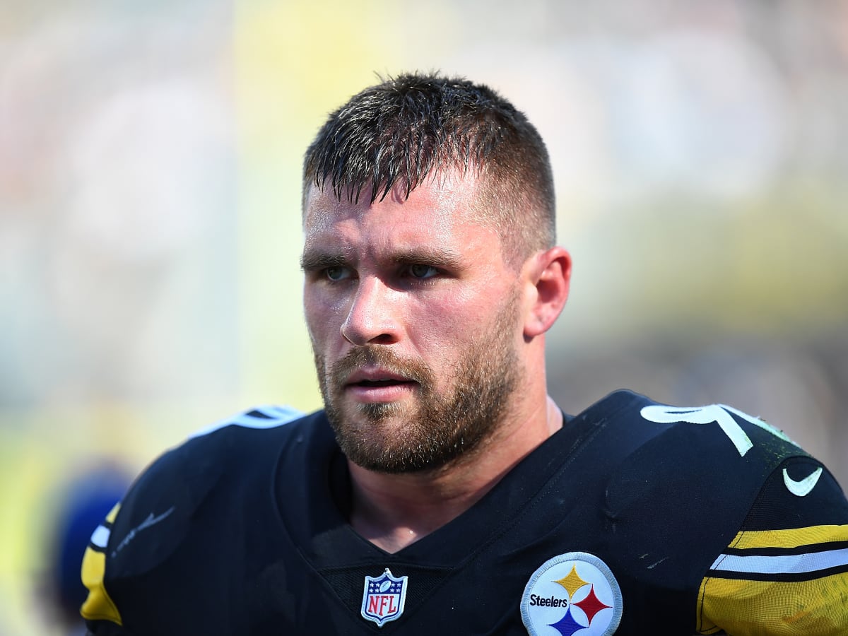 Steelers Dominant Edge Rusher T.J. Watt Exits Versus Lions In 2nd