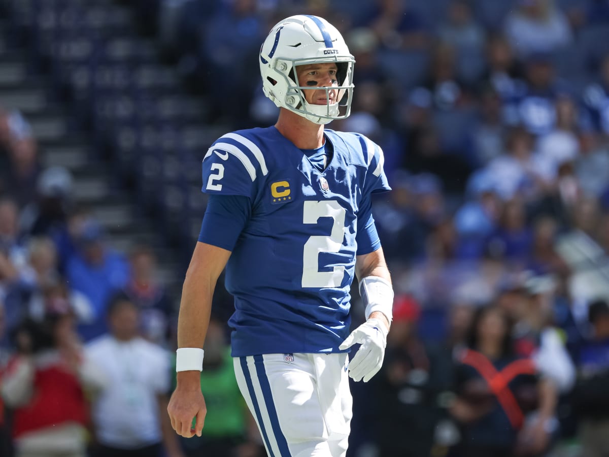 NFL World Reacts To Concerning Colts Injury News - The Spun