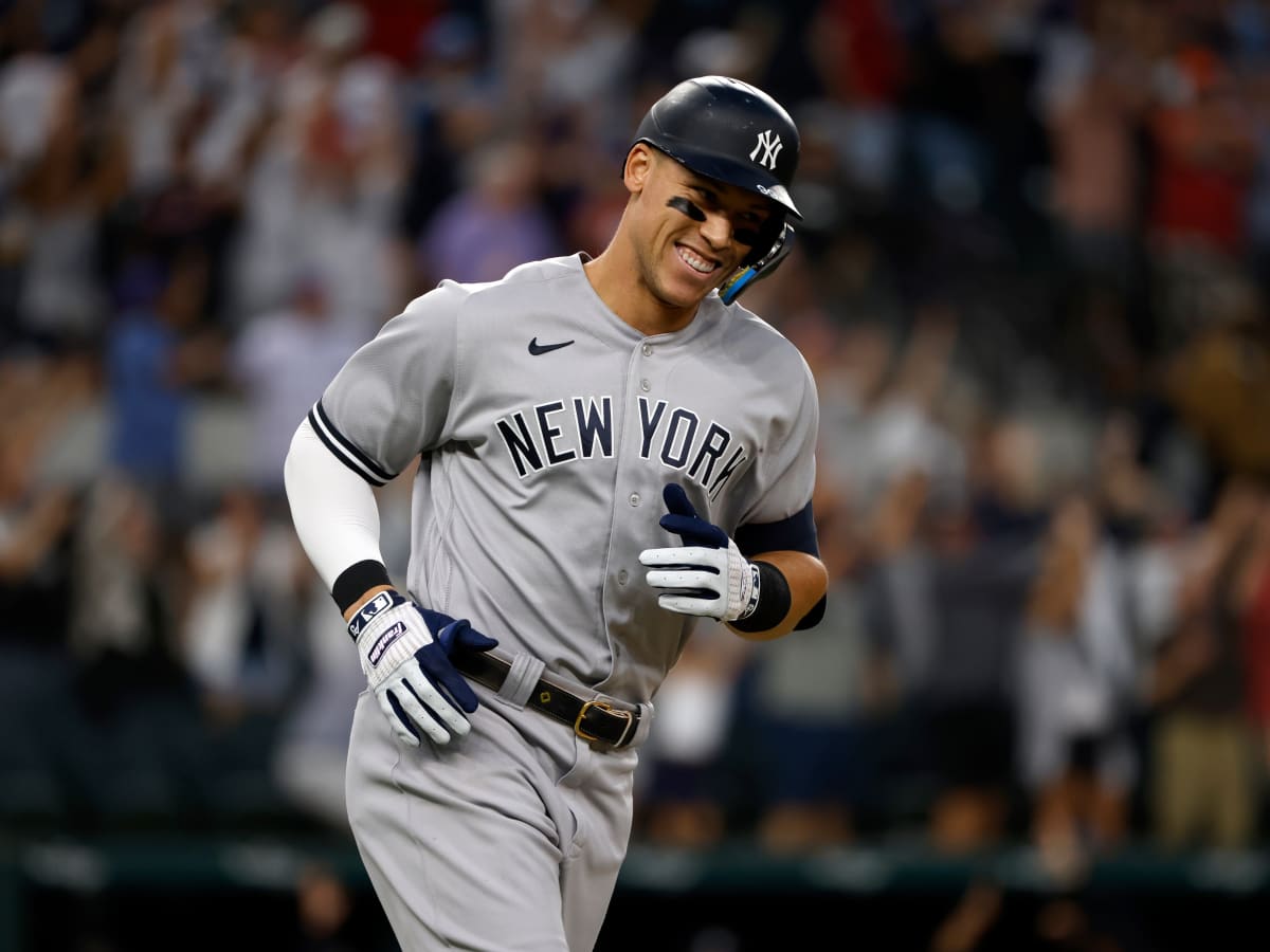 Look: New Yankee Player Going Viral Because Of His Appearance - The Spun:  What's Trending In The Sports World Today