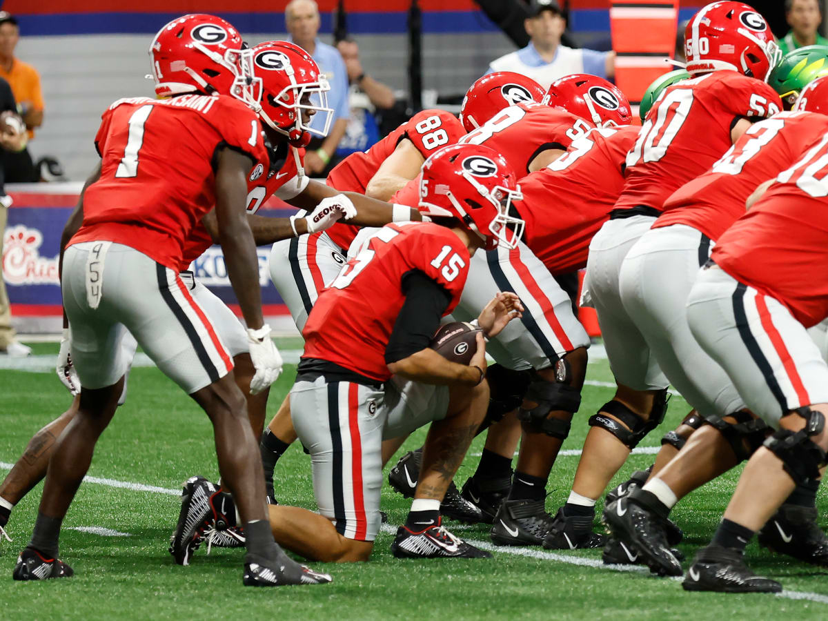 Only one CBS analyst predicts Ohio State to beat Georgia in Peach Bowl