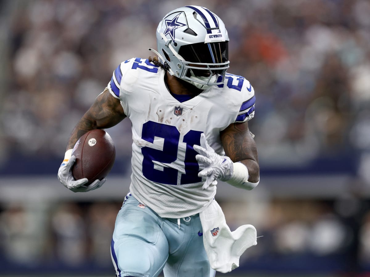 Cowboys Fans Had Classy Greeting For Ezekiel Elliott Sunday - The