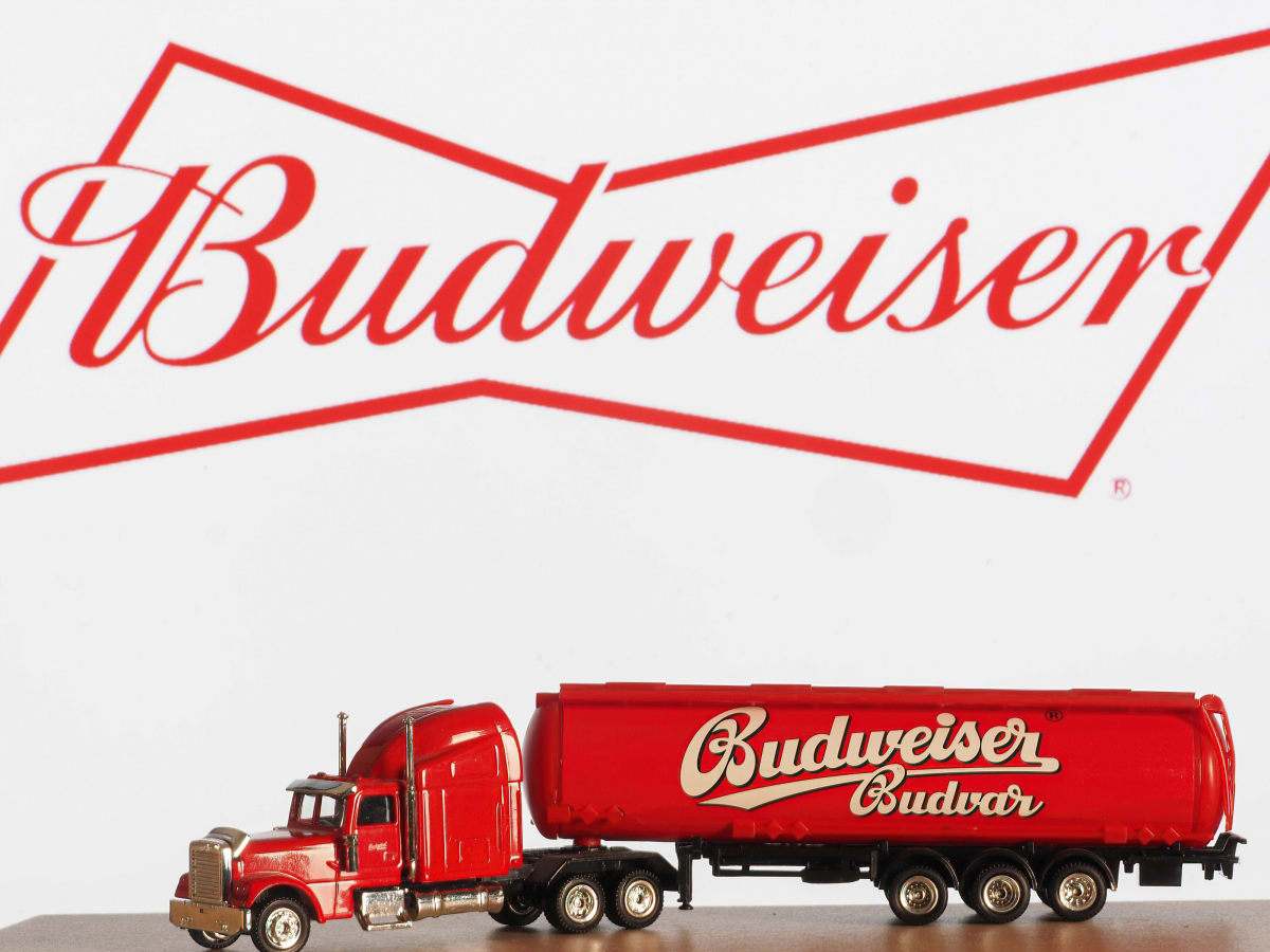 Anheuser-Busch Cuts Ties with Washington Commanders - The