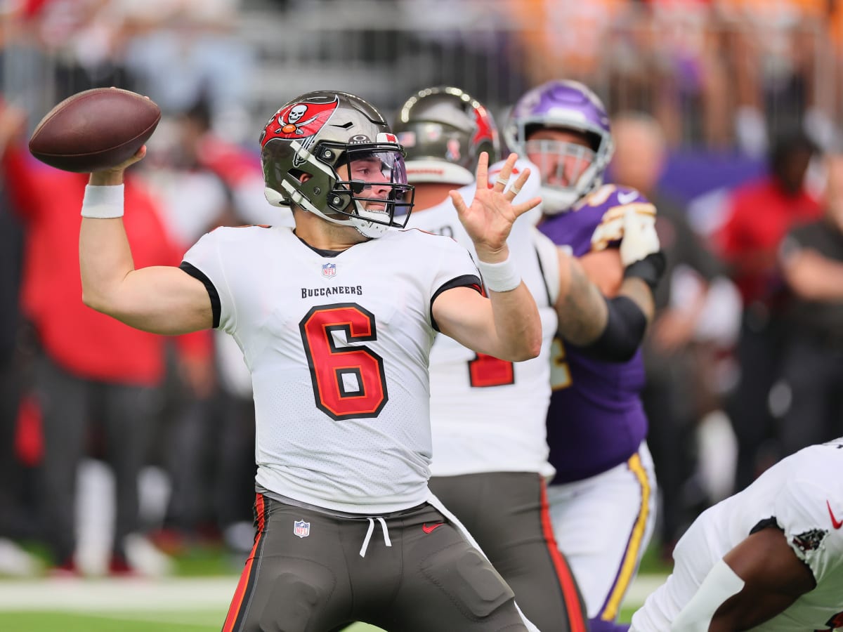 Baker Mayfield claims Texas Rangers fandom, throws jab at Astros