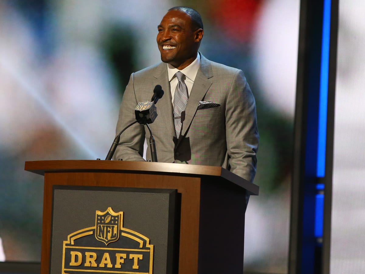 Cowboys legend Darren Woodson raves about Dallas defense